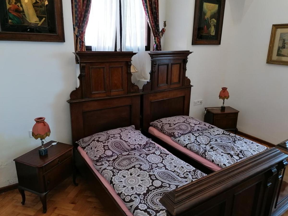 Gothic House Apartments Kremnitz Exterior foto
