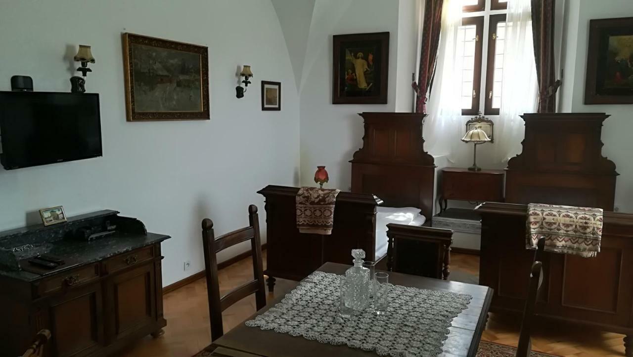 Gothic House Apartments Kremnitz Exterior foto